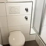 One In דירה